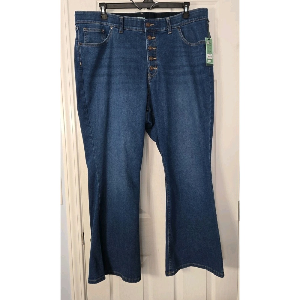 Terra‎ & Sky Womans New Plus Size Jeans Size 22W Flair Bottom
